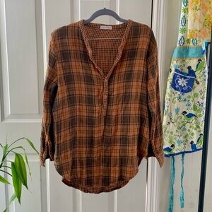 CP Shades Treehouse Pullover NWOT